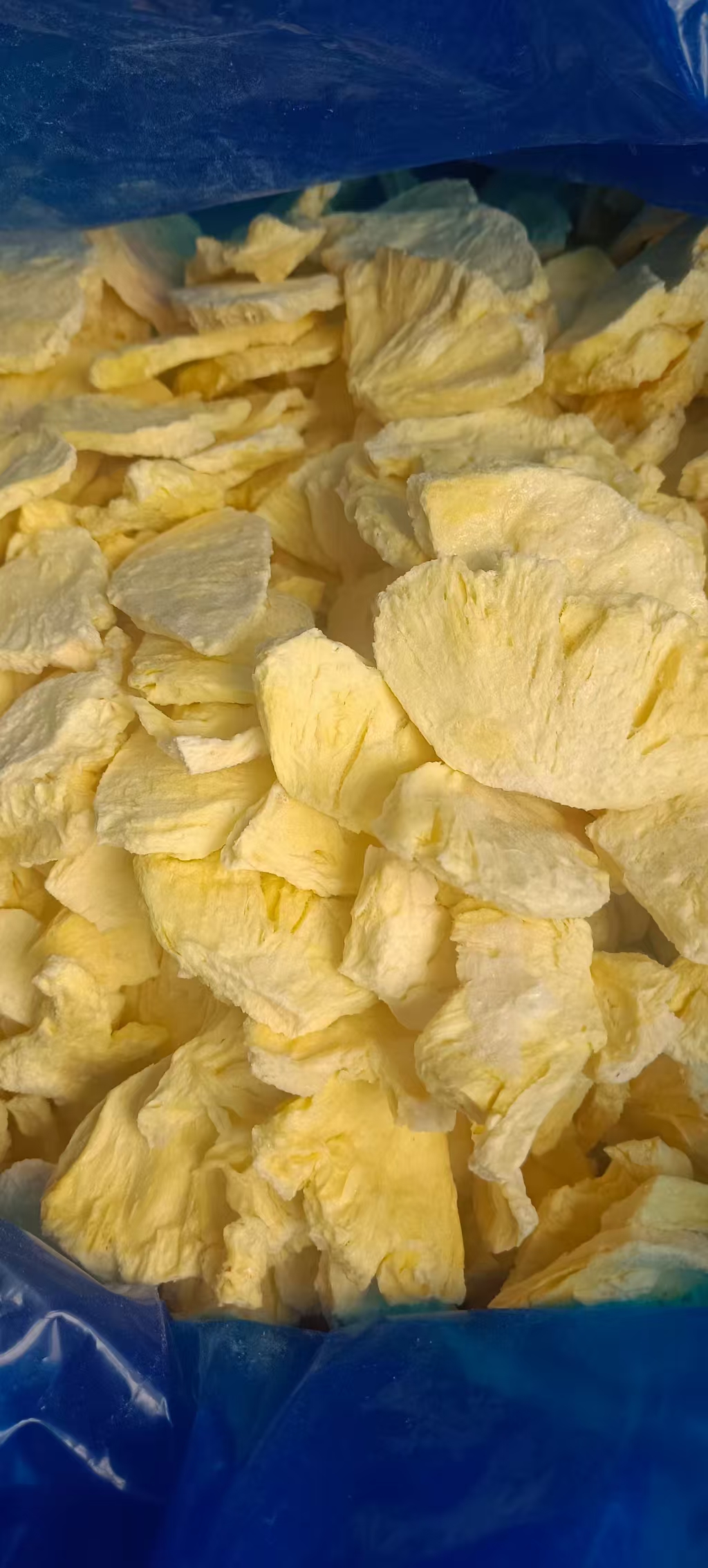 Freeze-Dried Pineapple