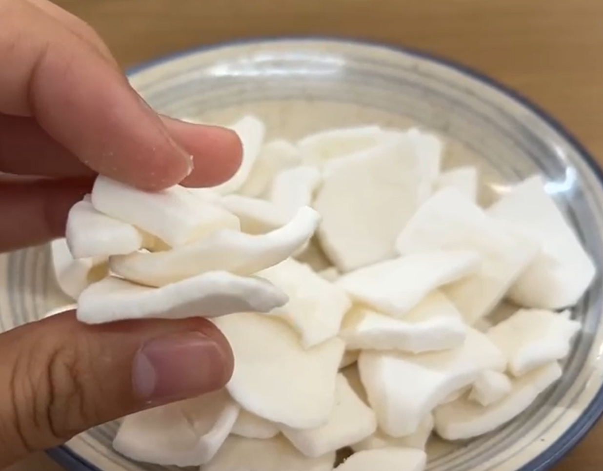 Freeze-Dried Coconut
