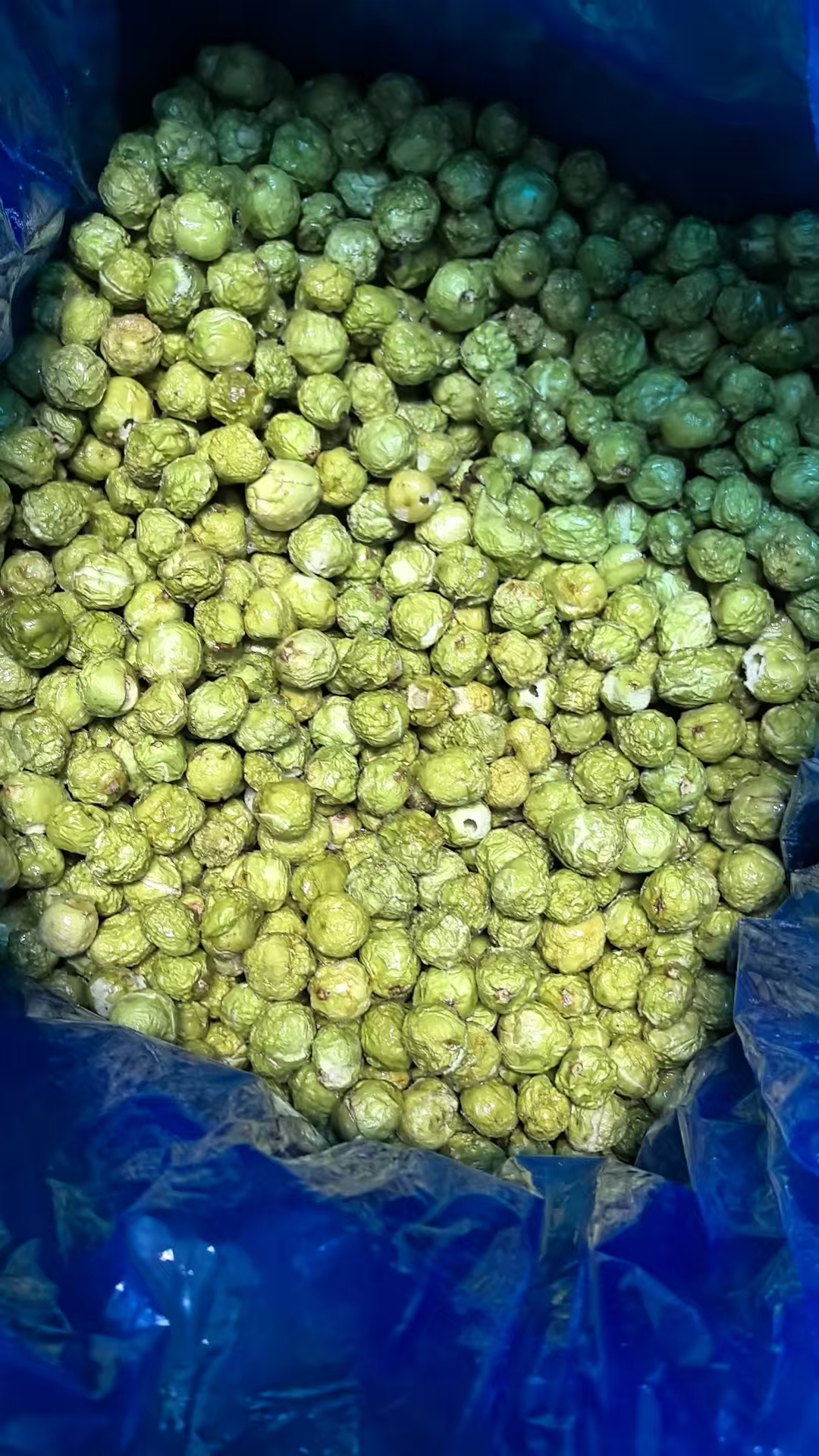 freeze-dried- green grape
